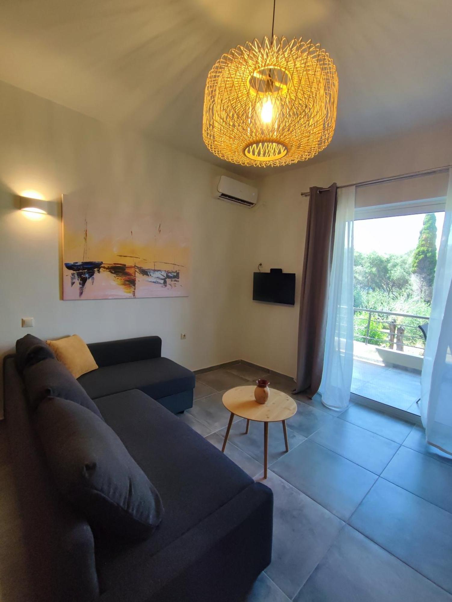 Coritos Holiday Apartments 콘토칼리 외부 사진